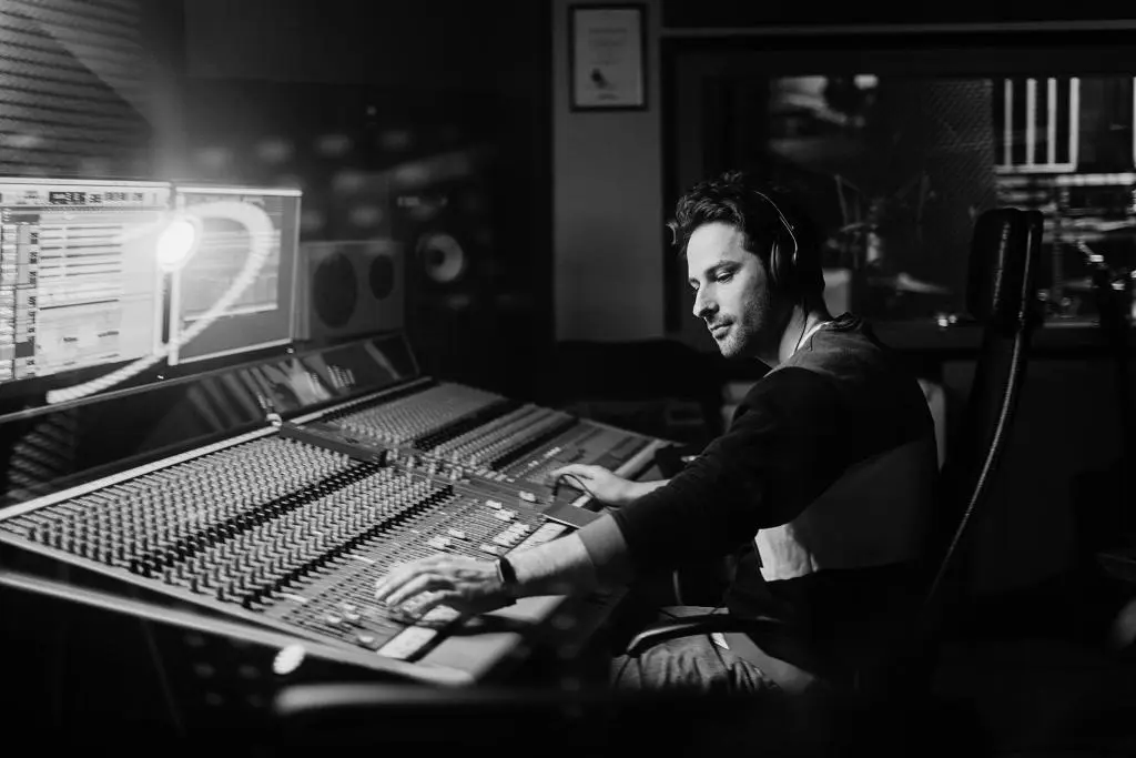 Mastering engineers are the unsung heroes of music. Discover their unique blend of skills and knowledge.